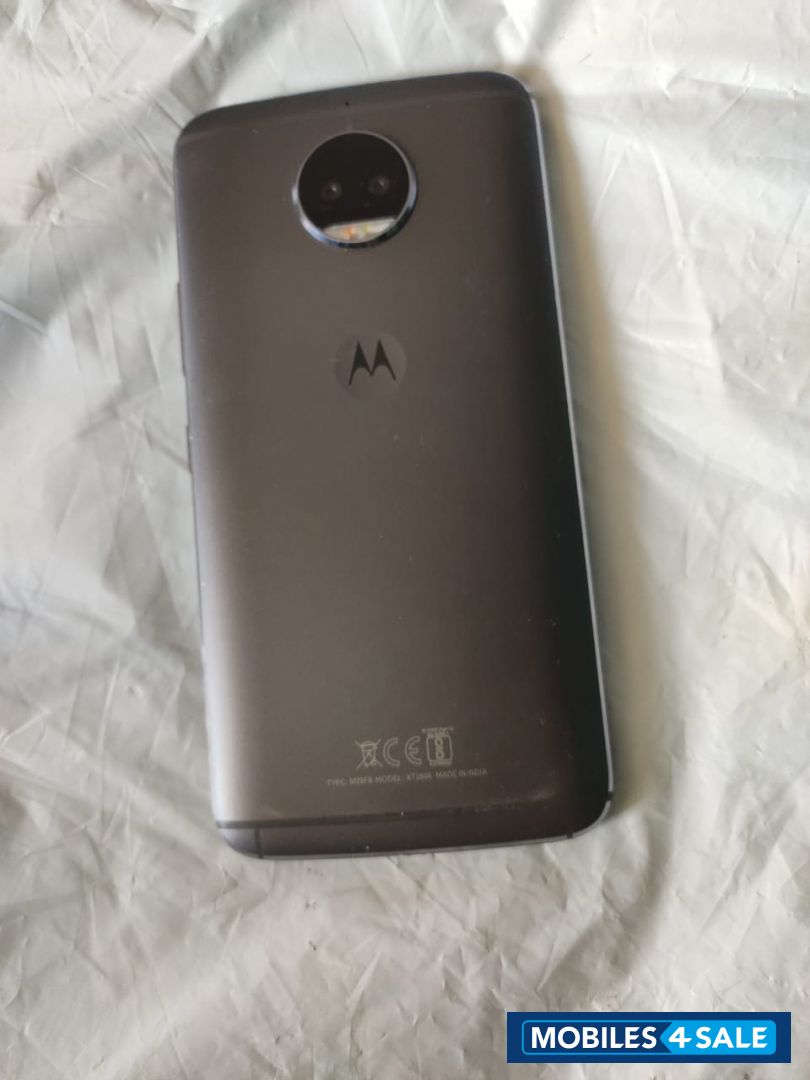Motorola  g5s plus