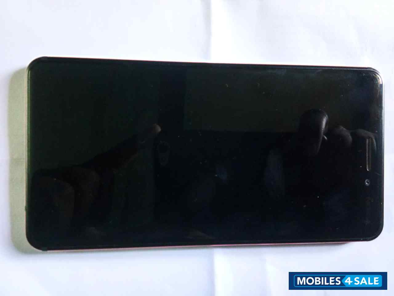 Black Gold Nokia  6.1