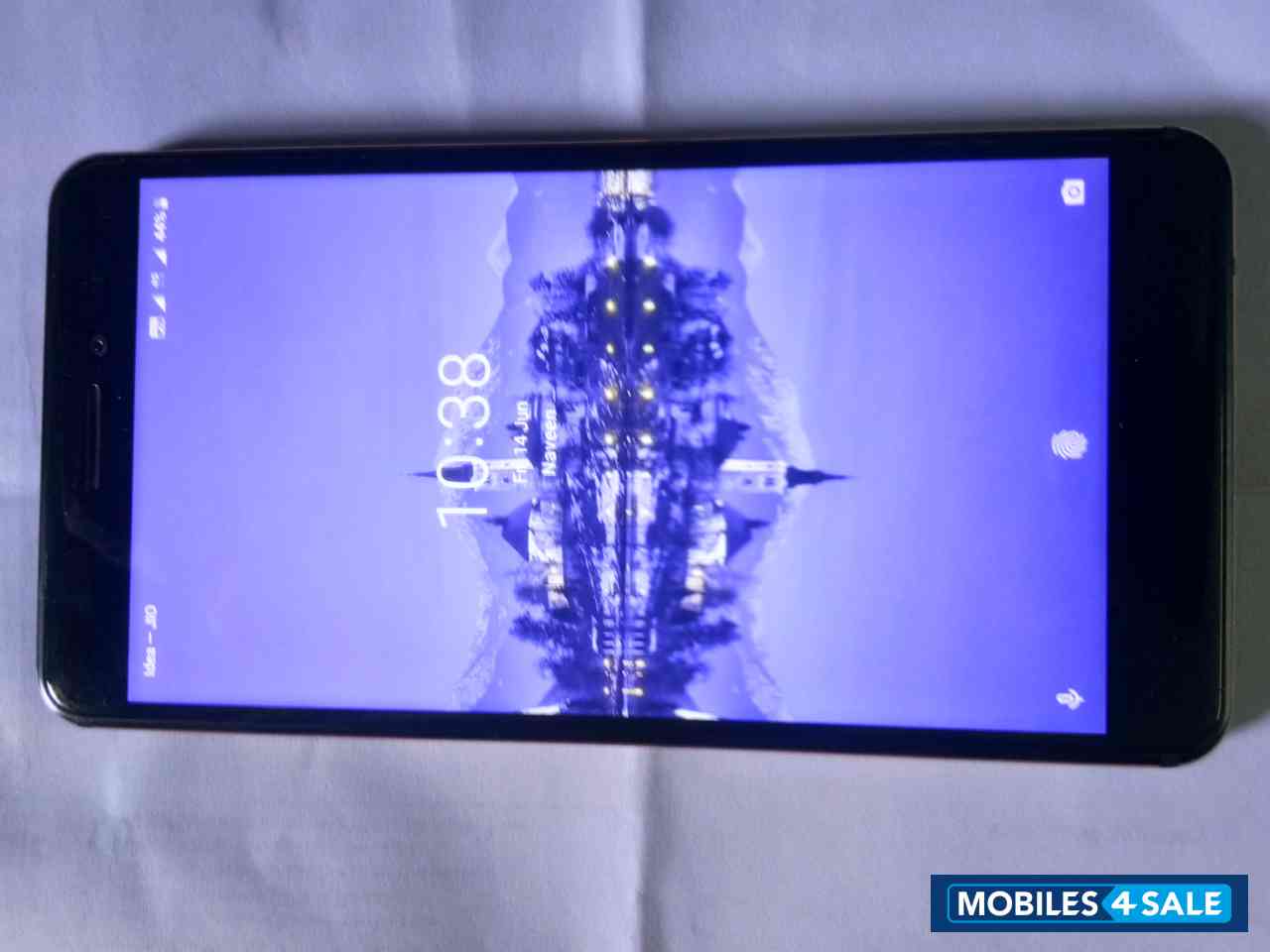 Black Gold Nokia  6.1