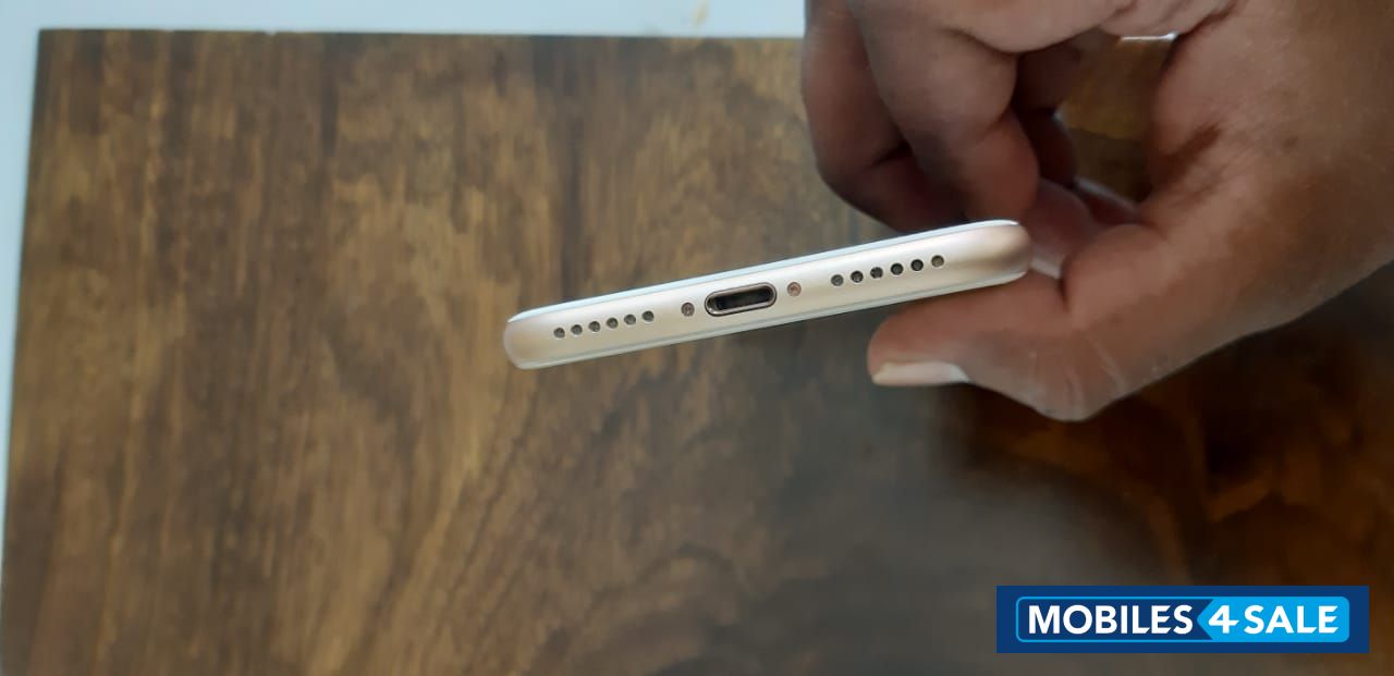 Apple I phone 8 Apple I phone 8