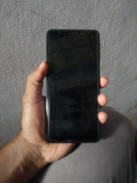 Black Samsung Galaxy A7