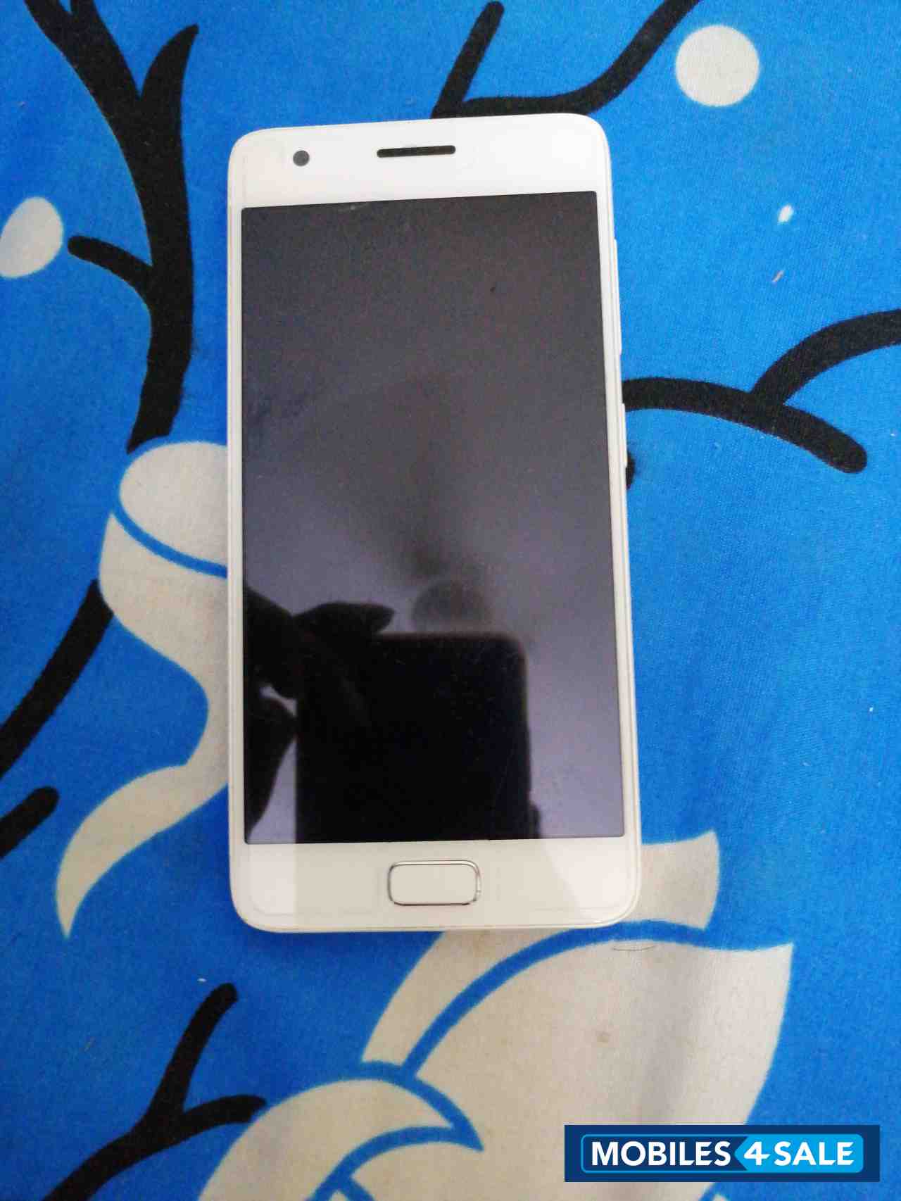 White Lenovo  Z2 plus