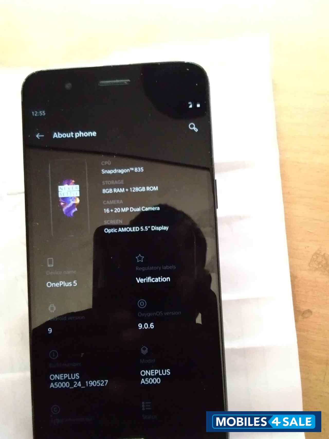 Black OnePlus 5