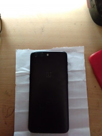 Black OnePlus 5