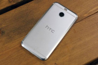 HTC  HTC 10 evo
