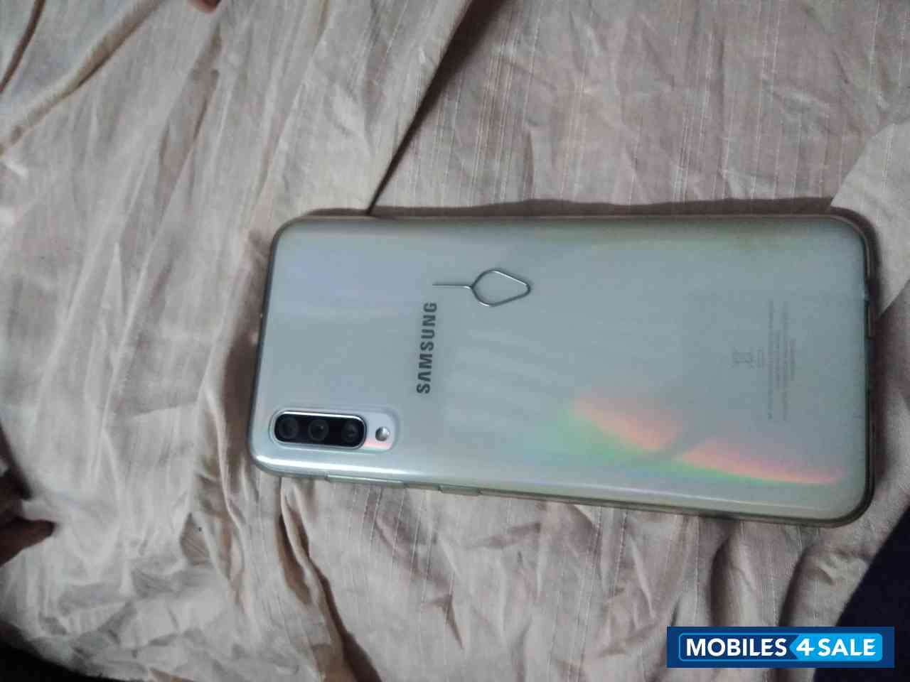 Samsung  Samsunh A50