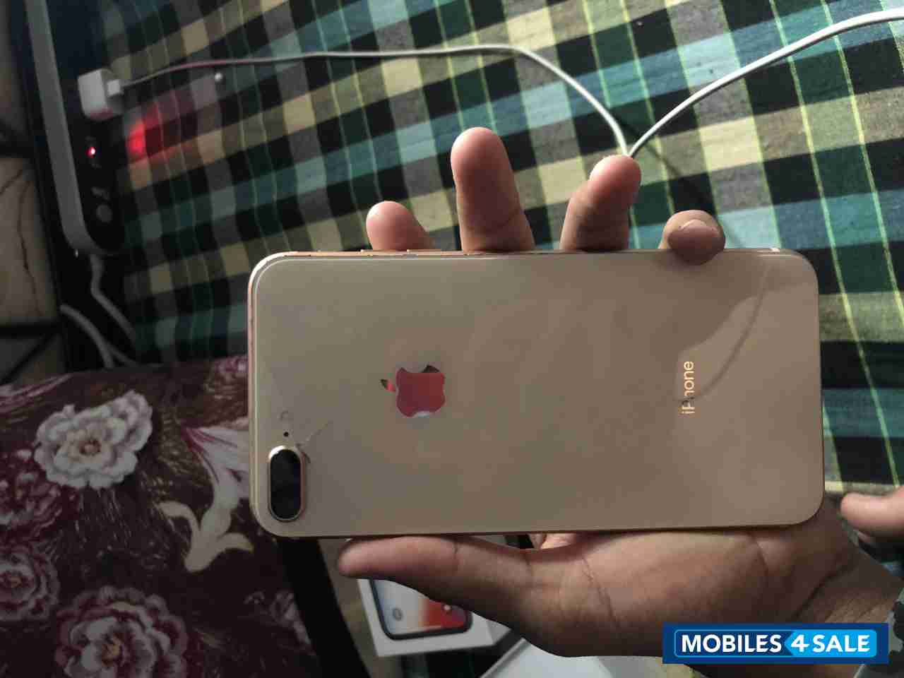 Apple  Apple iphone 8 plus