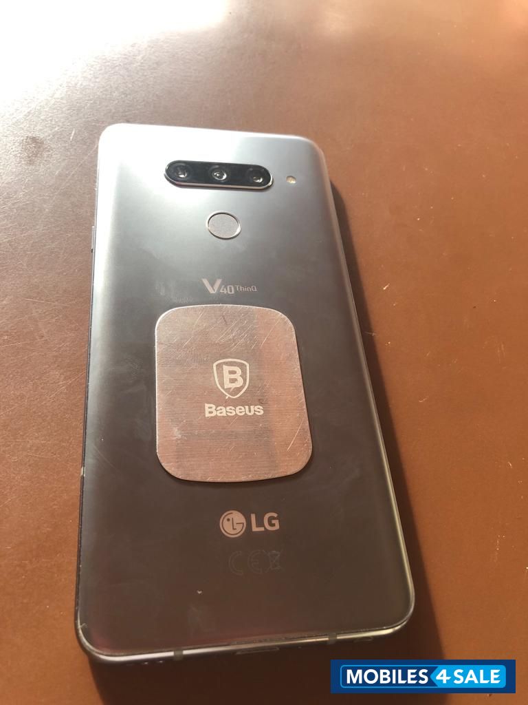LG  V40 plus thinq
