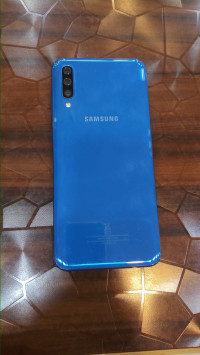 Samsung  Galaxy A50