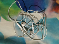 Gold Apple  iPhone SE