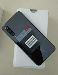 Xiaomi  MI  9SE