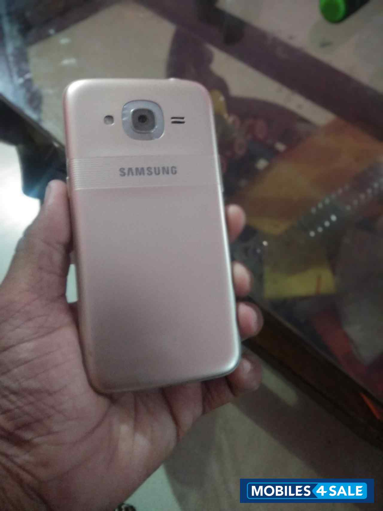 Samsung  j 2