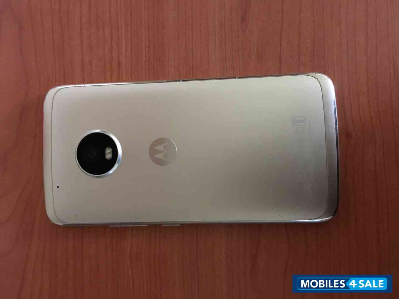 Motorola Moro G5 Plus