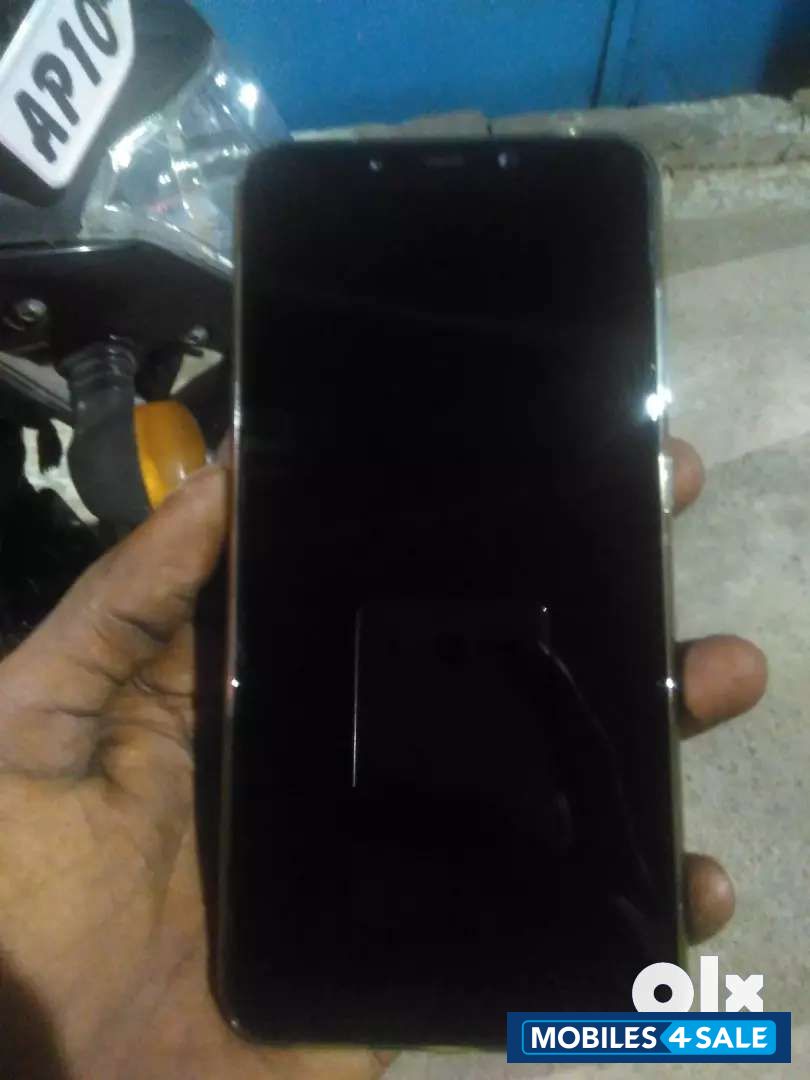 Xiaomi Poco f1