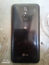 LG  LG q7