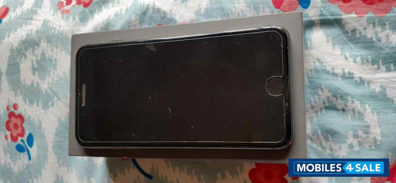 Apple  iphone 8 plus