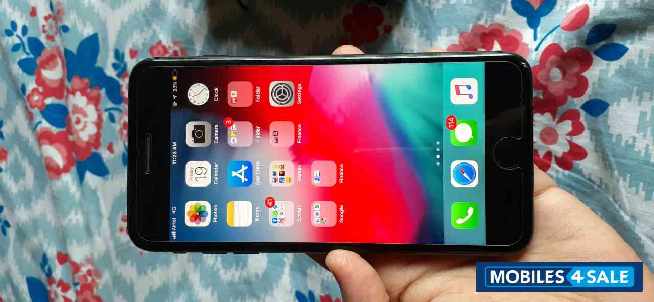 Apple  iphone 8 plus