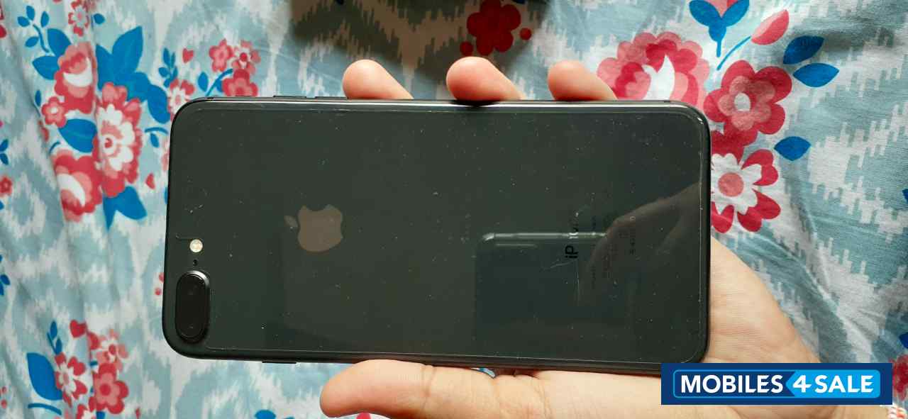 Apple  iphone 8 plus
