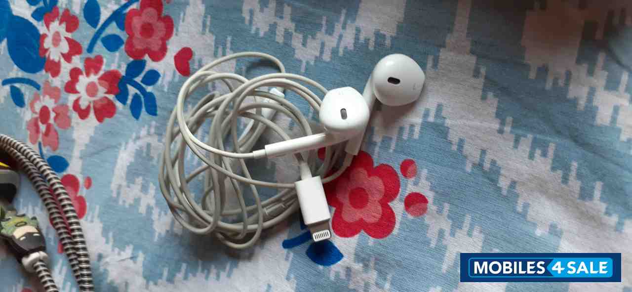 Apple  iphone 8 plus