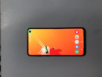 Samsung  Galaxy S10e