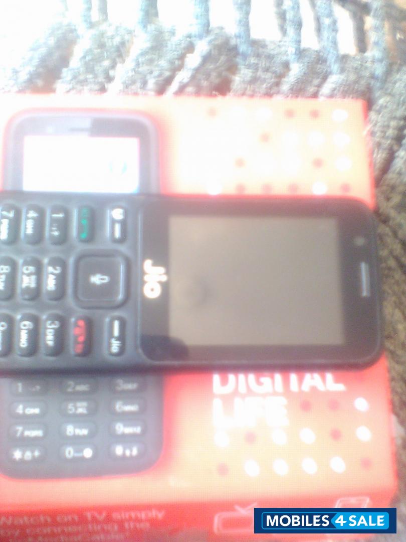 Jio  F10Q