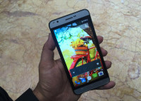 Beige Karbonn Machfive