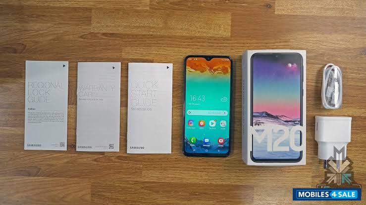 Samsung  Galaxy m20