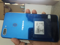Oppo  Cph1809