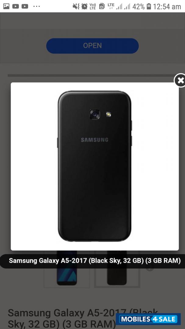 Black Samsung  A5
