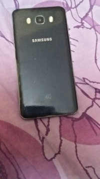 Samsung  J72016