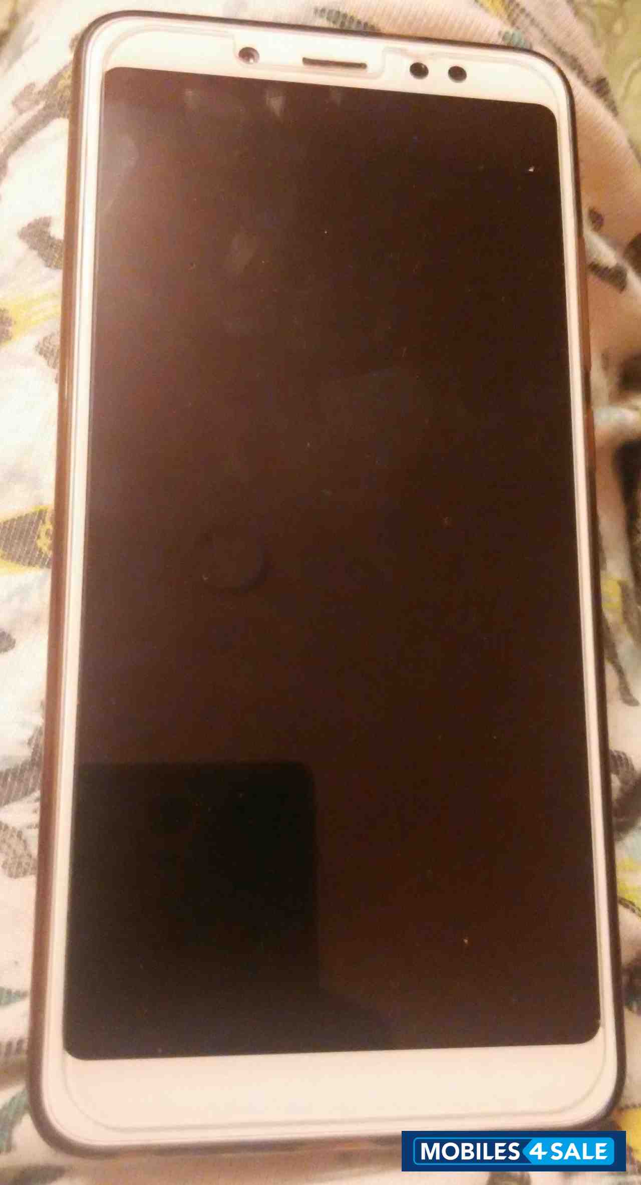 Xiaomi  5 pr0 4 gb 64