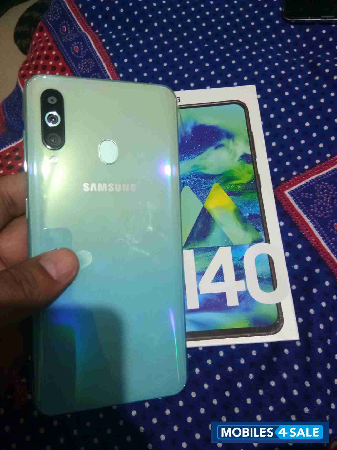 Samsung  Galaxym40