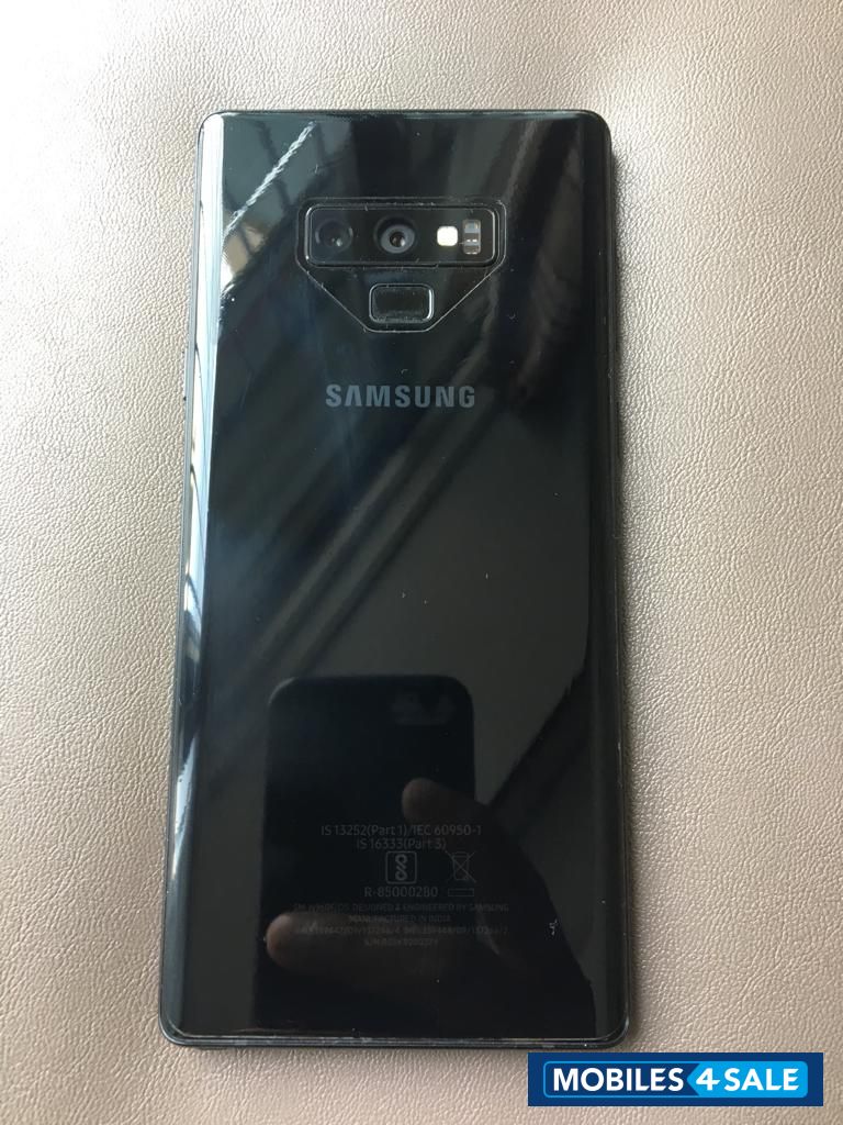 Black Samsung  Note 9