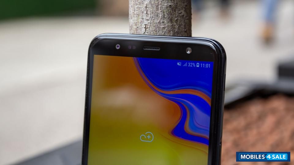 Samsung  Galaxy j6 plus (64gb,4gb ram)