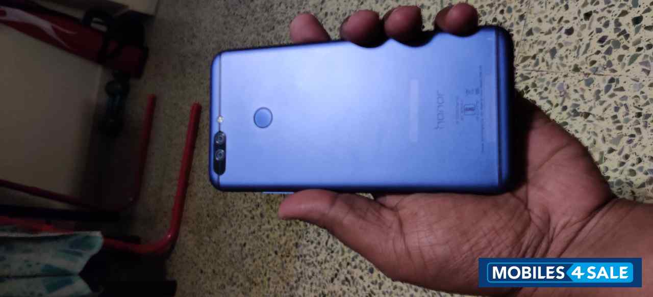 Blue Huawei Honor 8 Pro