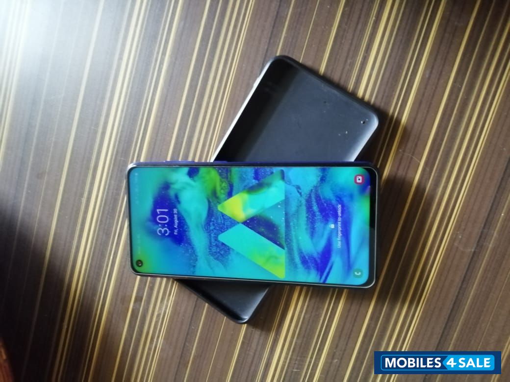 Samsung  Galaxy m40
