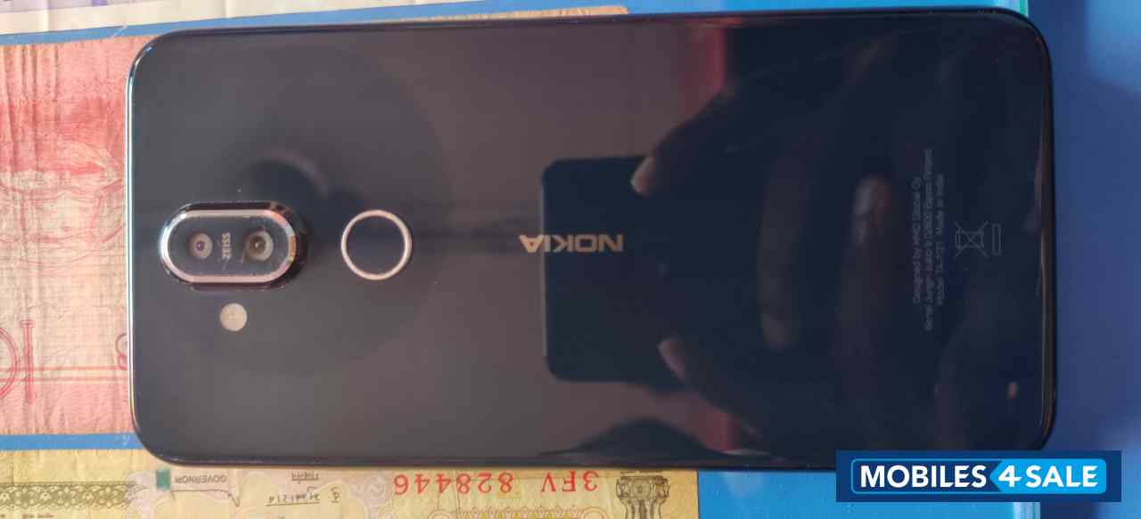 Nokia  8.1