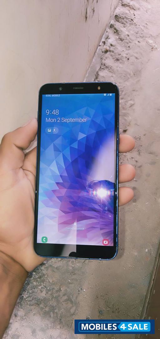 Samsung Samsung Galaxy j8