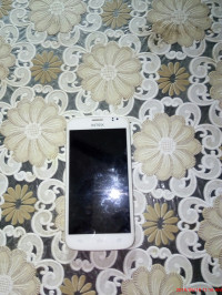 Intex  Aqua i5