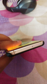 Golden Samsung  A8 plus