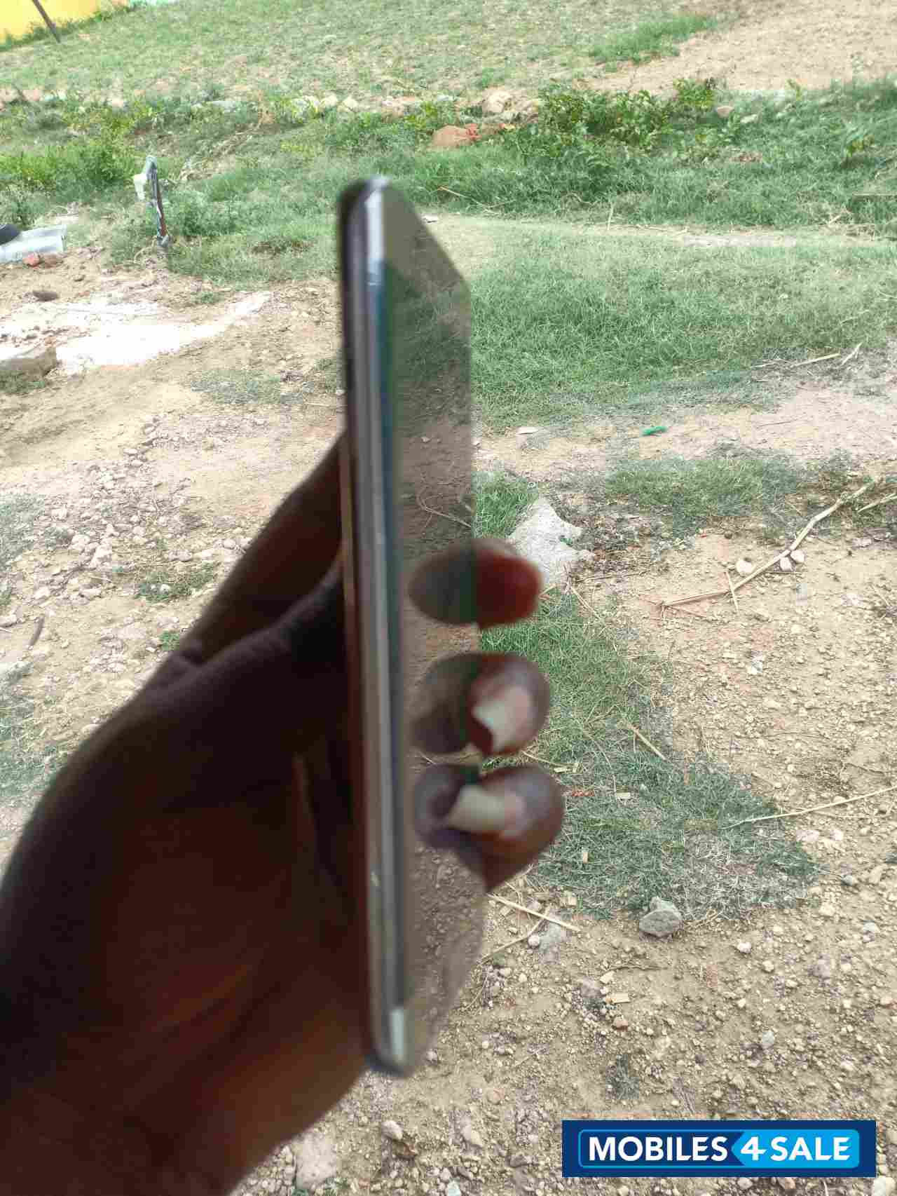 Samsung  Galaxy S6 Edge