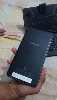 Lenovo  Phab