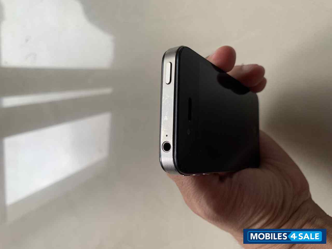 Black Apple iPhone 4S