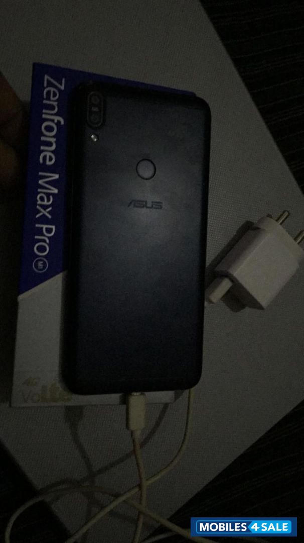 Asus Zen phone Max Pro M1 Asus Zen phone Max Pro M1