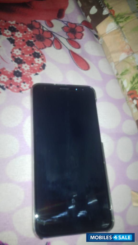 Front Black, Back Is Blue Huawei Honor 9i