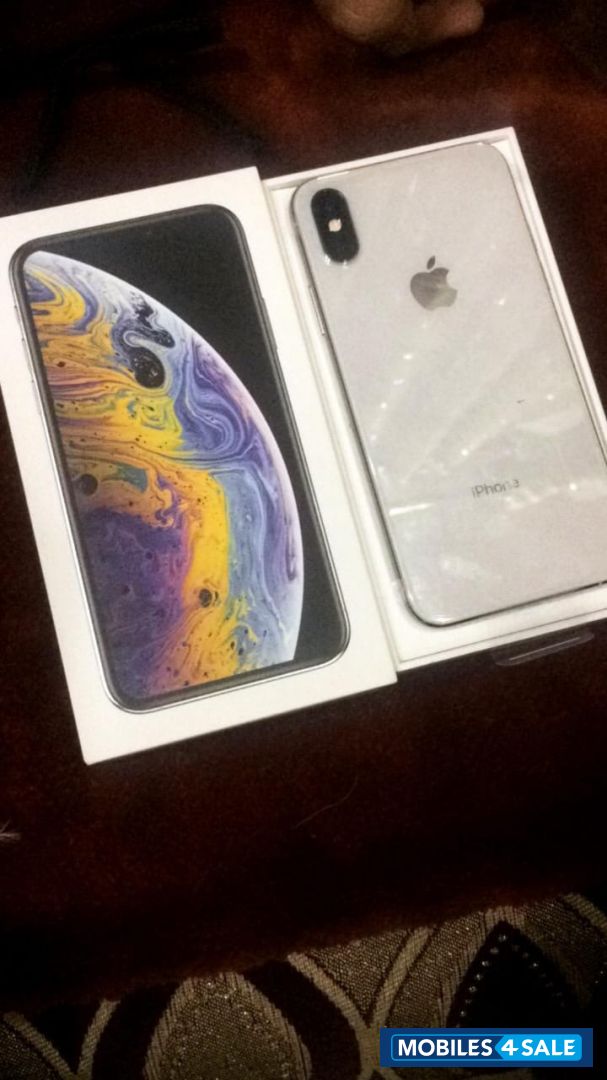 Apple  Iphone XS 64gb Silver