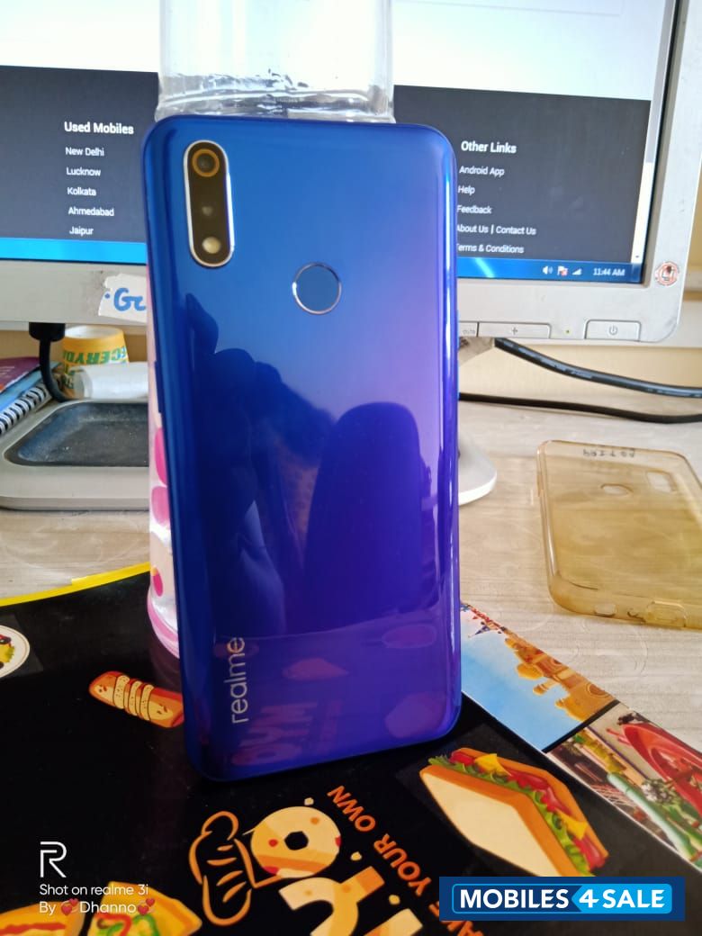 Nitro Blue Realme
