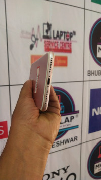 Apple  iPhone7 128GB