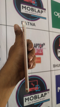 Apple  iPhone7 128GB