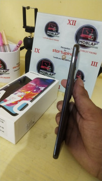 Samsung  Galaxy A70 (6GB/128GB)